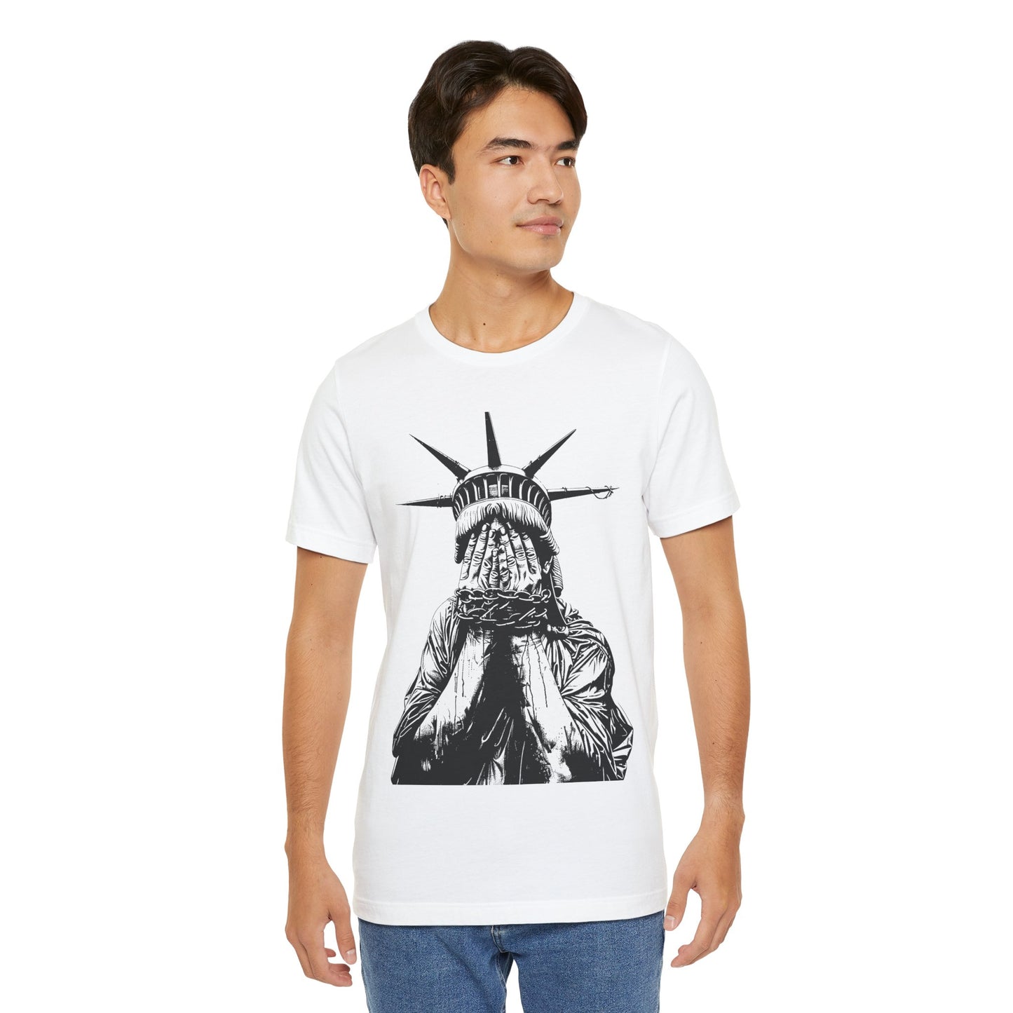 CHAINED LIBERTY - Unisex Short Sleeve T-Shirt