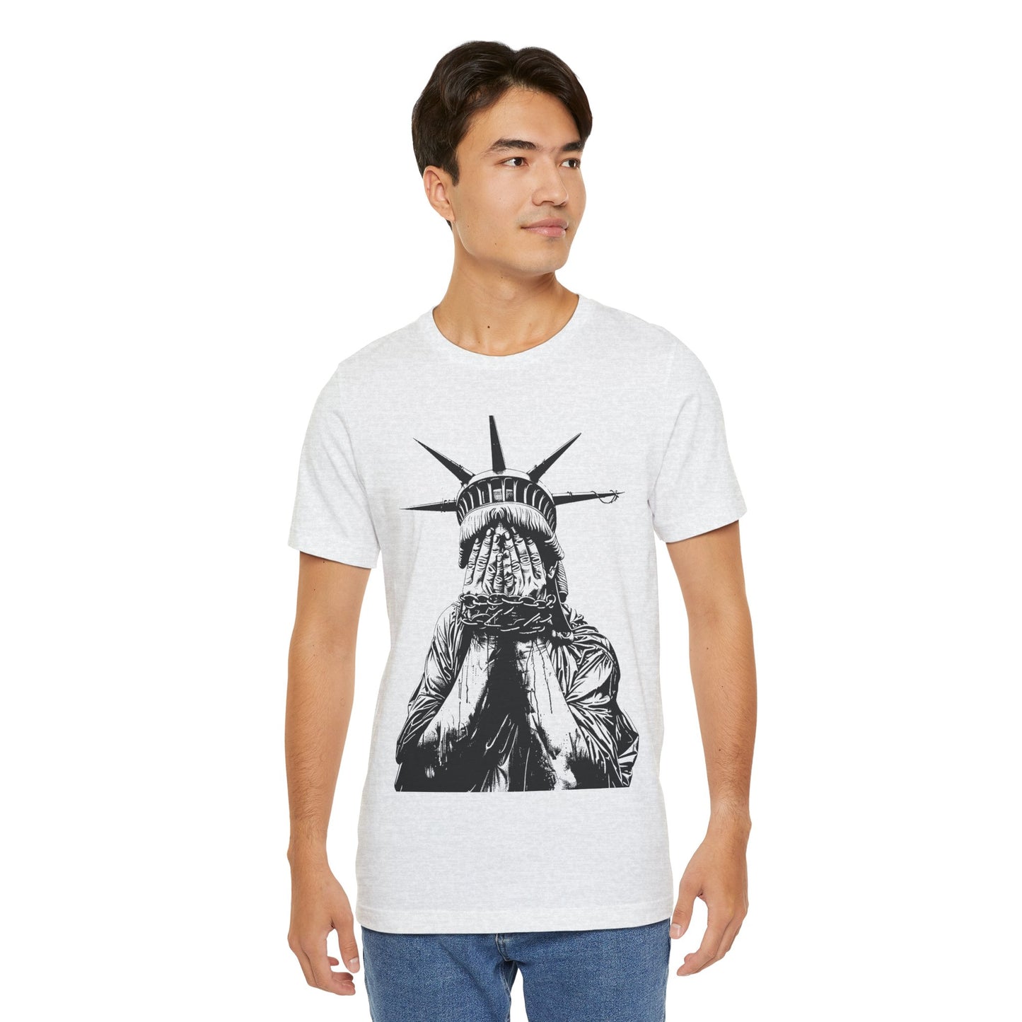 CHAINED LIBERTY - Unisex Short Sleeve T-Shirt